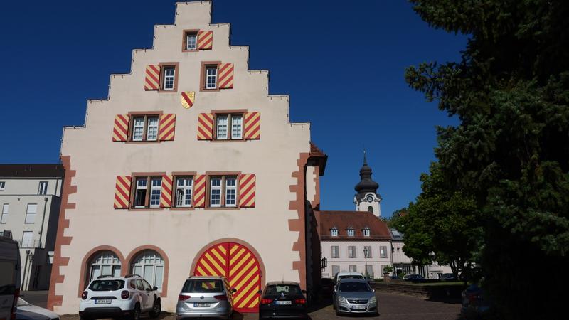P1002019