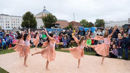 Stralsund: WIR tanzen auf dem Frankenvorstadtfest