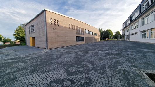 Neunkirchen-Seelscheid: Neubau eines öffentlichen Selbstlernzentrums
