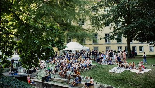 Coesfeld: Berkelsommer im Schlosspark, Kultur auf und am Wasser