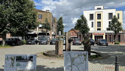 Papenburg: Aschendorf Zentrum - Vom Parkplatz zum Marktplatz