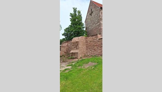 Hardegsen: Burganlage Hardegsen - Alte Brennerei