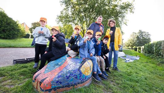 Dortmund: Gemeinschaft verbindet – Mosaik für Mosaik