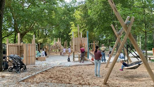 Ingolstadt : Inklusiver Spielplatz "Schwarzer Weg"