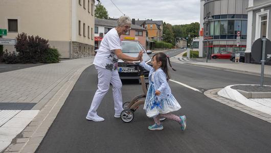 Selters: High Five für Begegnung