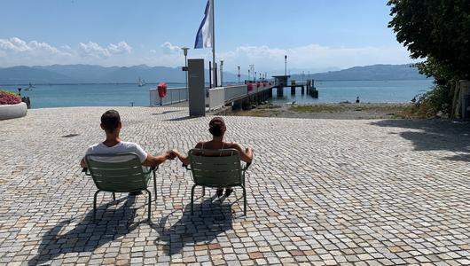Wasserburg (Bodensee): Miteinander verbunden auf der Halbinsel Wasserburg Bodensee